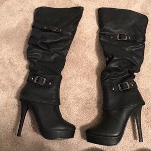 Black knee high boots size 7.5 Never Worn!!!